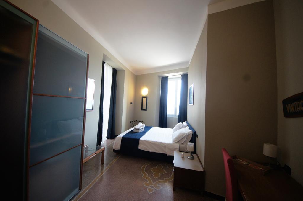 סאבונה Luna Rooms מראה חיצוני תמונה